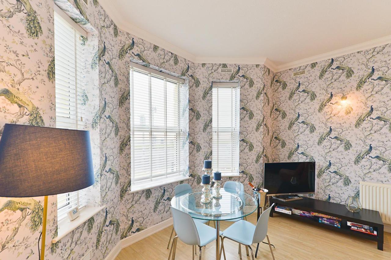 Appartement Ocean View à Worthing Extérieur photo